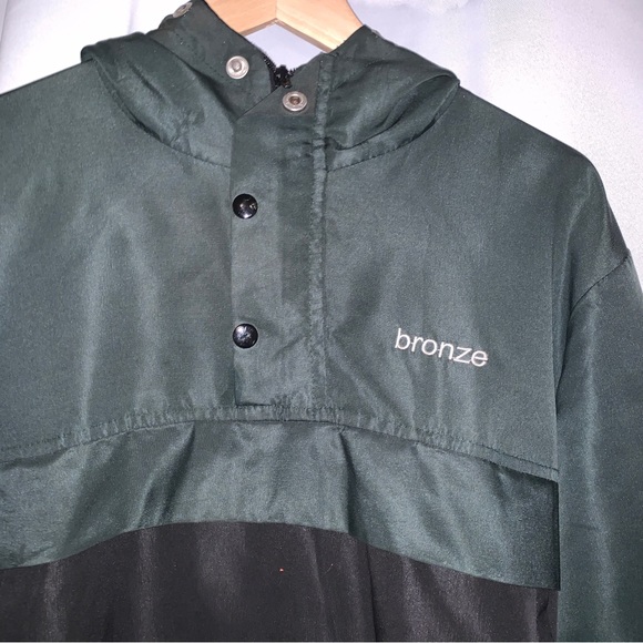 BRONZE windbreaker - Picture 2 of 7